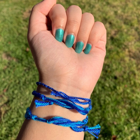 3 Woven Friendship Bracelets (Blue) - Picture 7 of 8